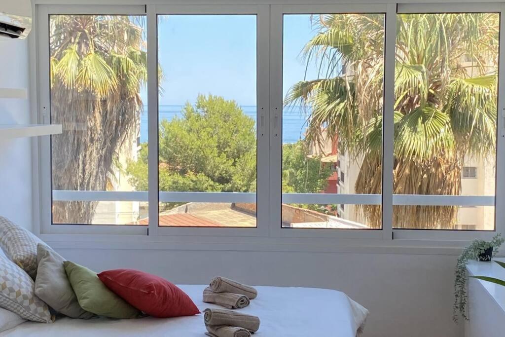 شقة La Ventana De Puerto Marina بينالماذينا المظهر الخارجي الصورة