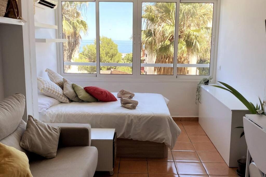 شقة La Ventana De Puerto Marina بينالماذينا المظهر الخارجي الصورة