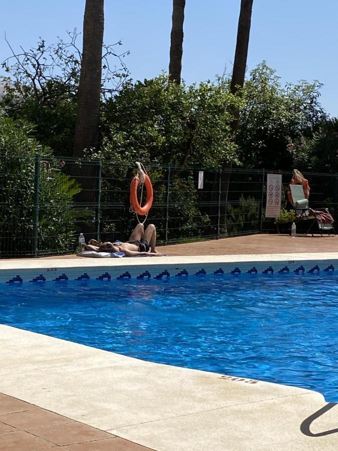 شقة La Ventana De Puerto Marina بينالماذينا المظهر الخارجي الصورة